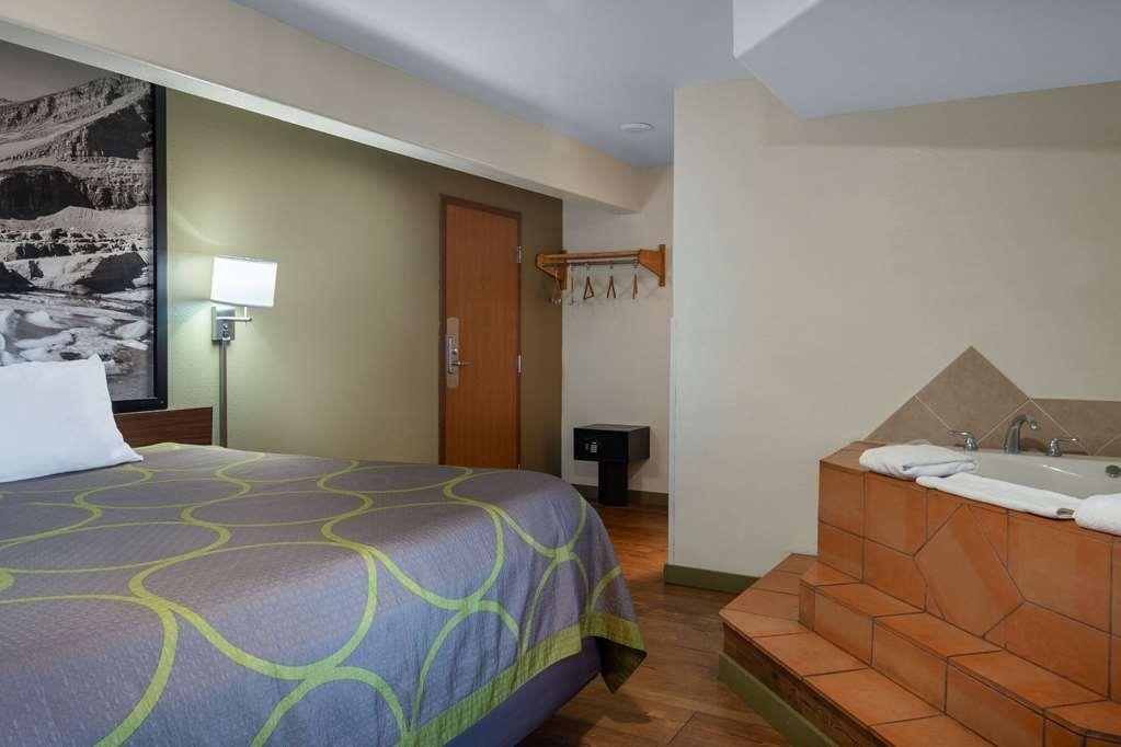 Super 8 By Wyndham Livingston Yellowstone Стая снимка